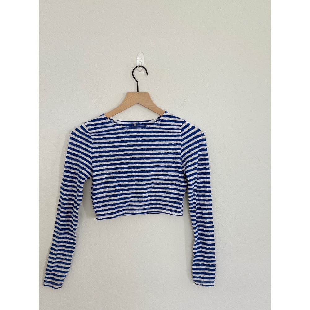 Vitamin A Blue White Striped Long Sleeve Cropped Rash Guard Swim Top
